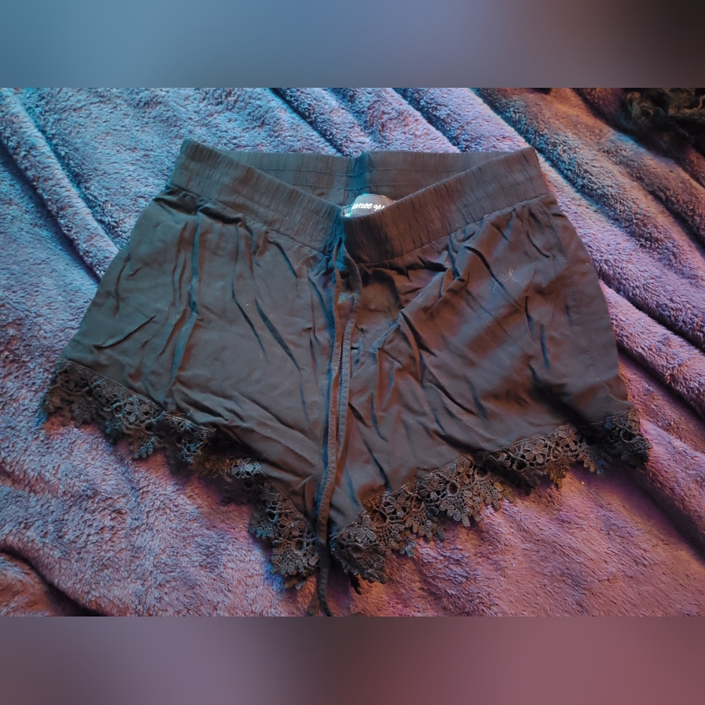 Black lace shorts Sz M
